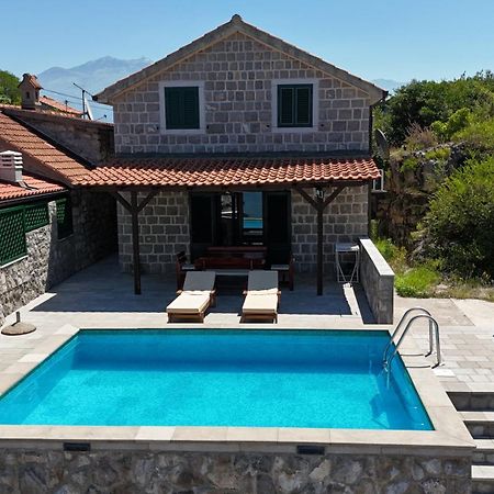 Apartments Kovinic Τίβατ Εξωτερικό φωτογραφία