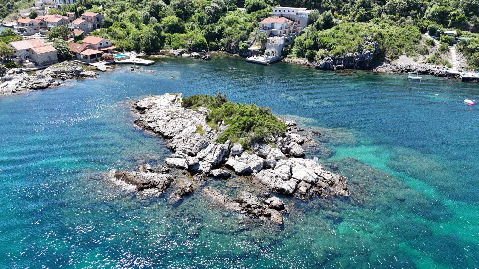 Apartments Kovinic Τίβατ Εξωτερικό φωτογραφία